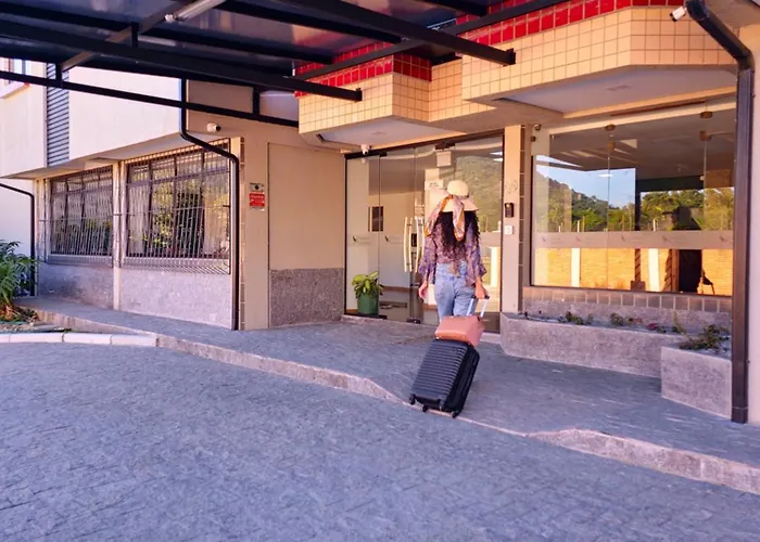 Verdes Pássaros ApartHotel Florianopolis